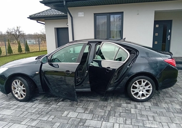 Opel Insignia cena 25500 przebieg: 258312, rok produkcji 2012 z Łódź małe 92